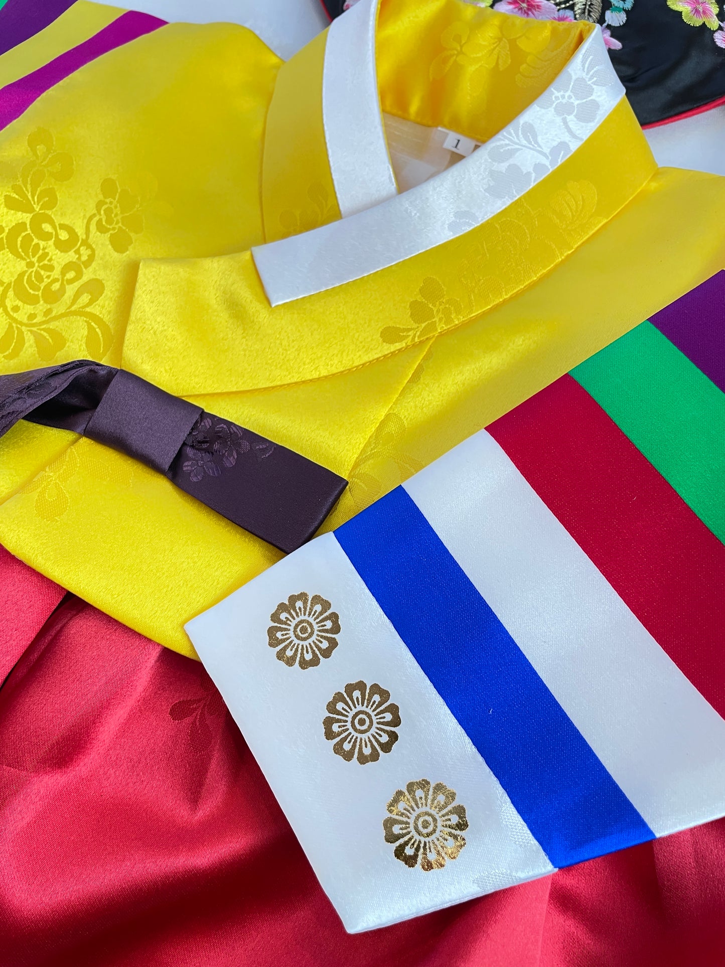 Ash Girl Dolbok - LEEHWA WEDDING