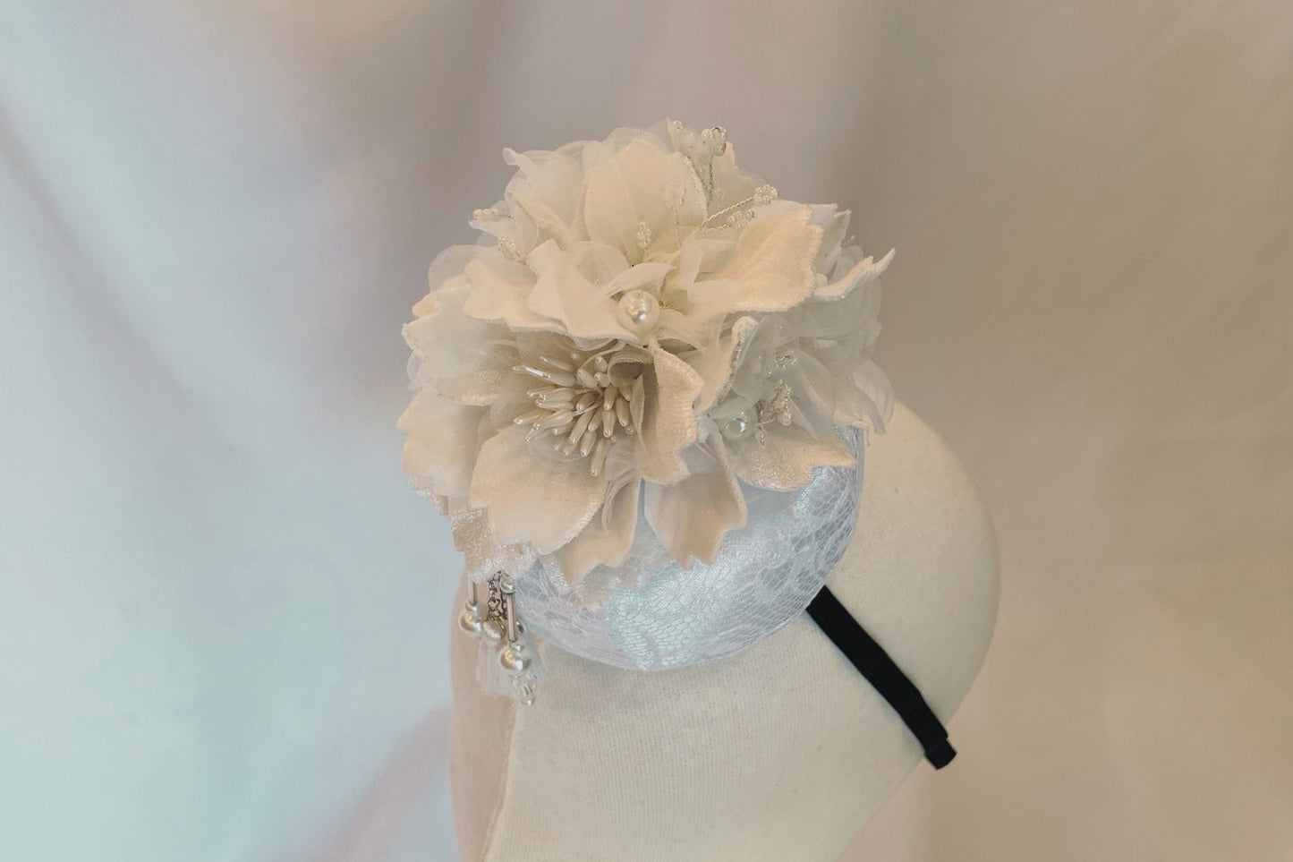 Lace Pearl Jokduri Traditional Korean Coronet 2