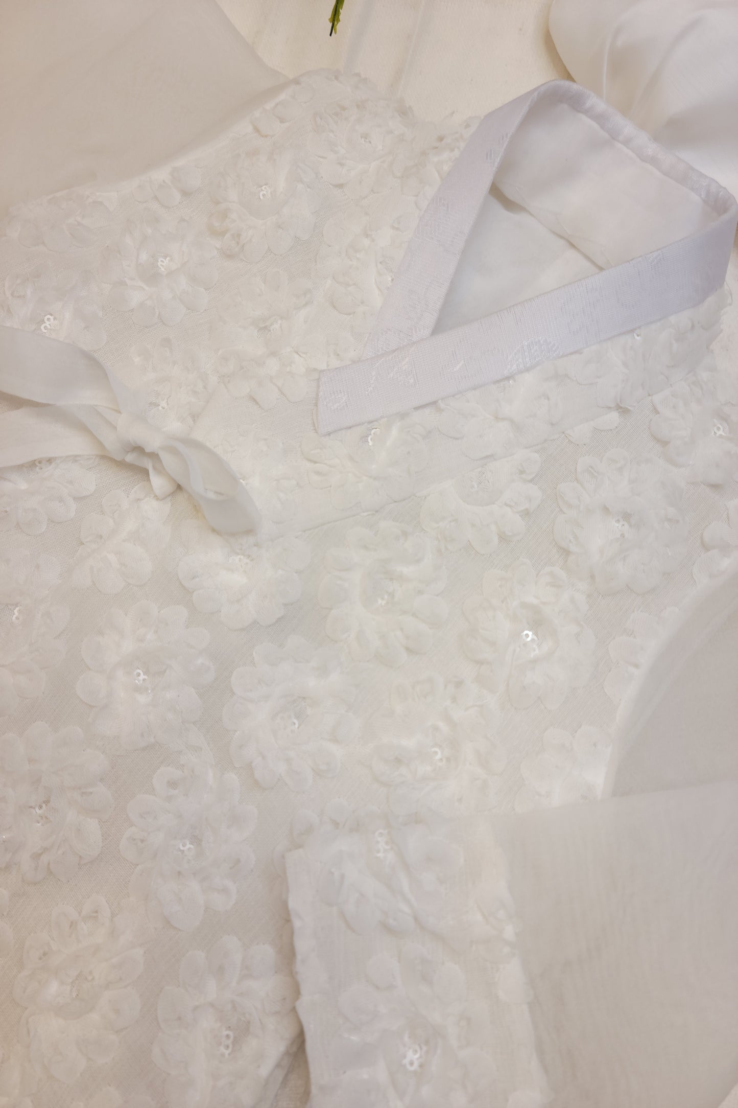 Aria Girl Dolbok - LEEHWA WEDDING