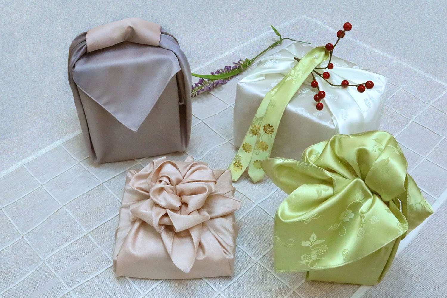 Bojagi Design 4 - LEEHWA WEDDING