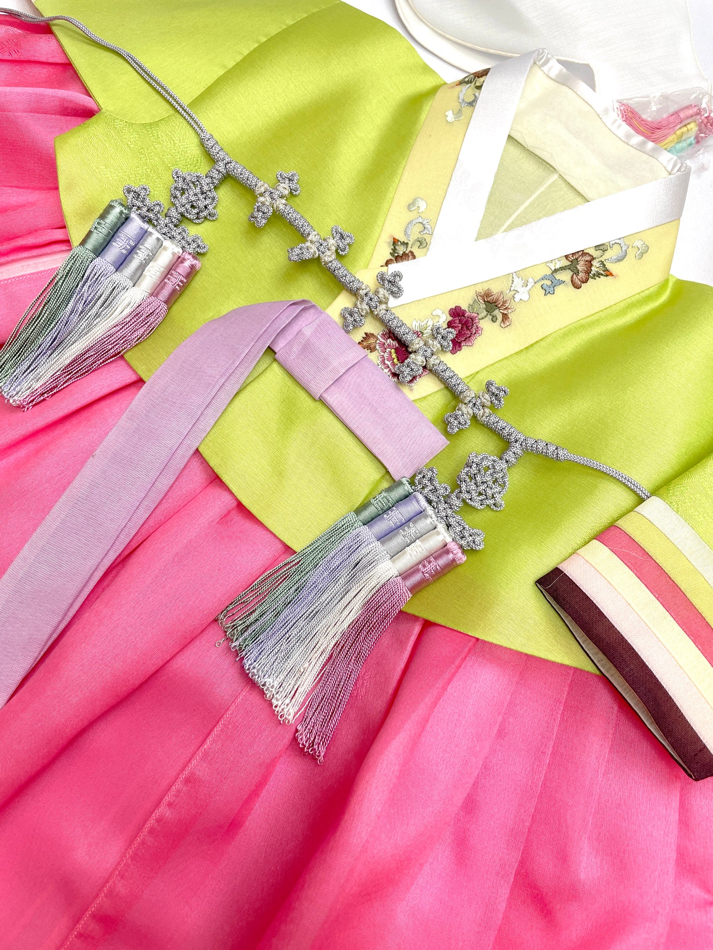 Everly 100 Day Hanbok - LEEHWA WEDDING