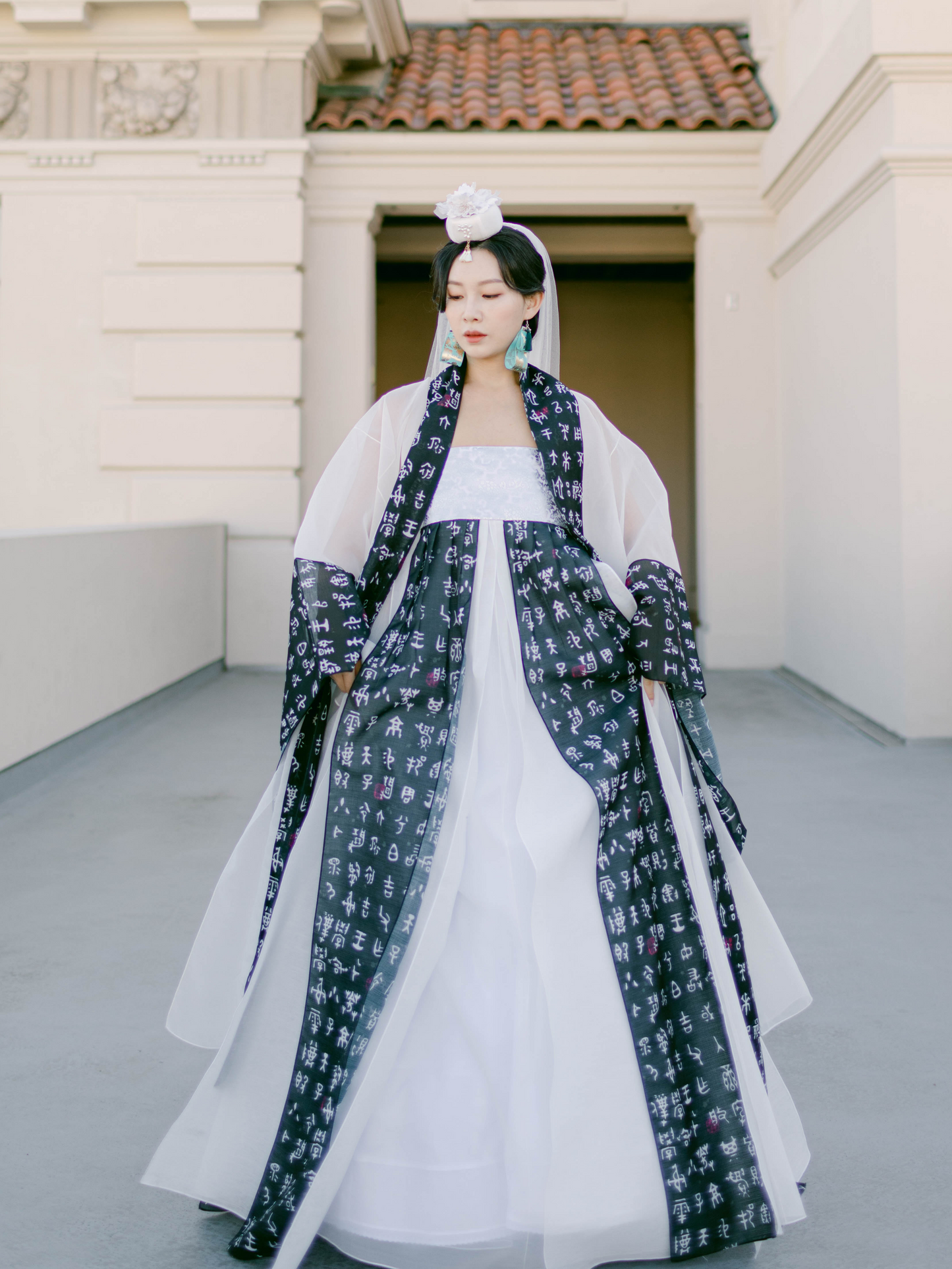 White and Black Robe