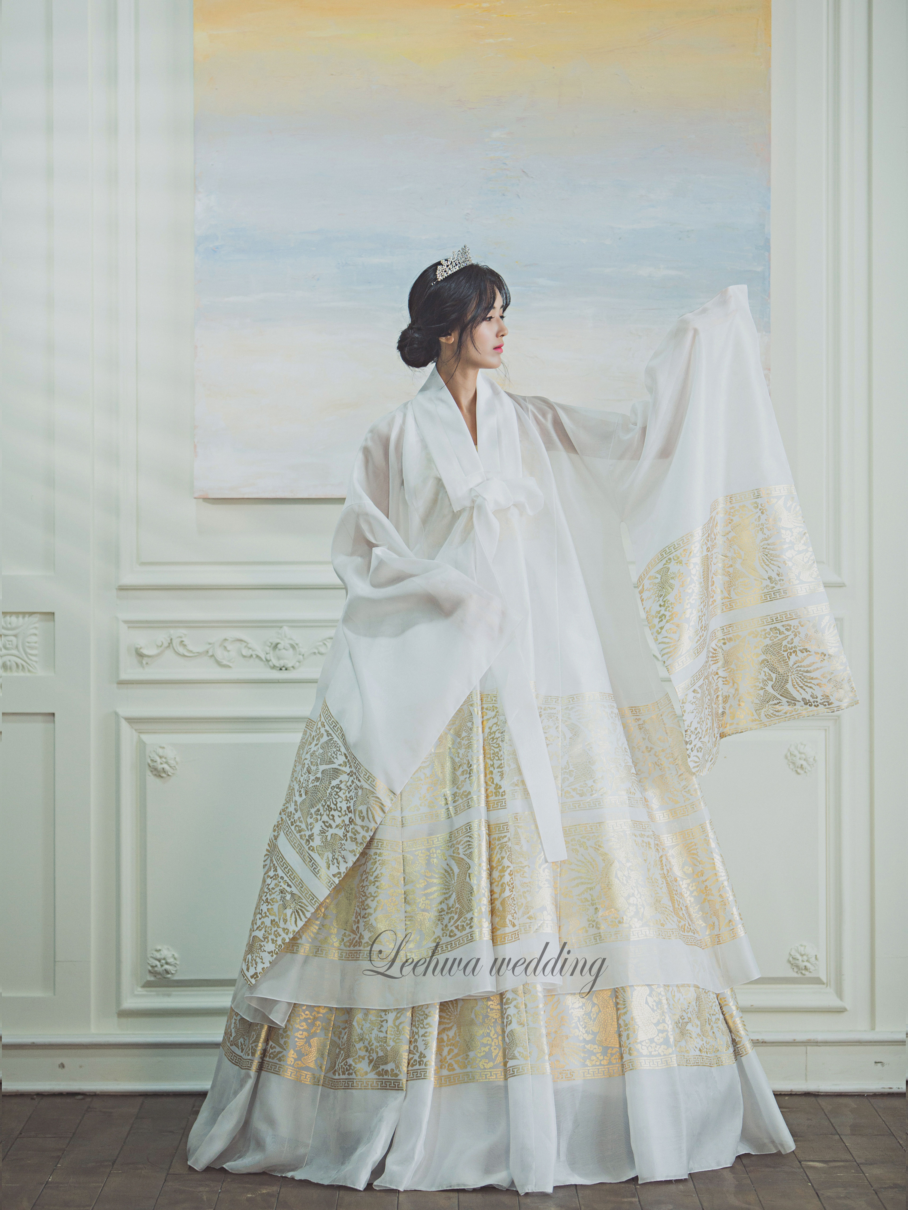 Korean Wedding Dress Photoshoot Hanbok Wedding Official Dress