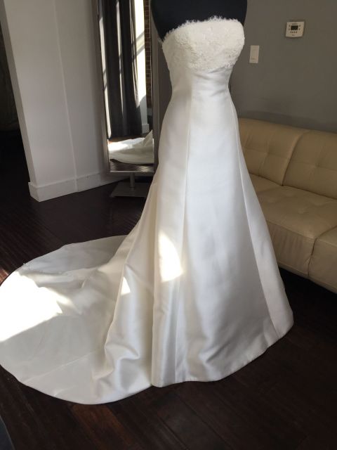 Pronovias Priscia - LEEHWA WEDDING