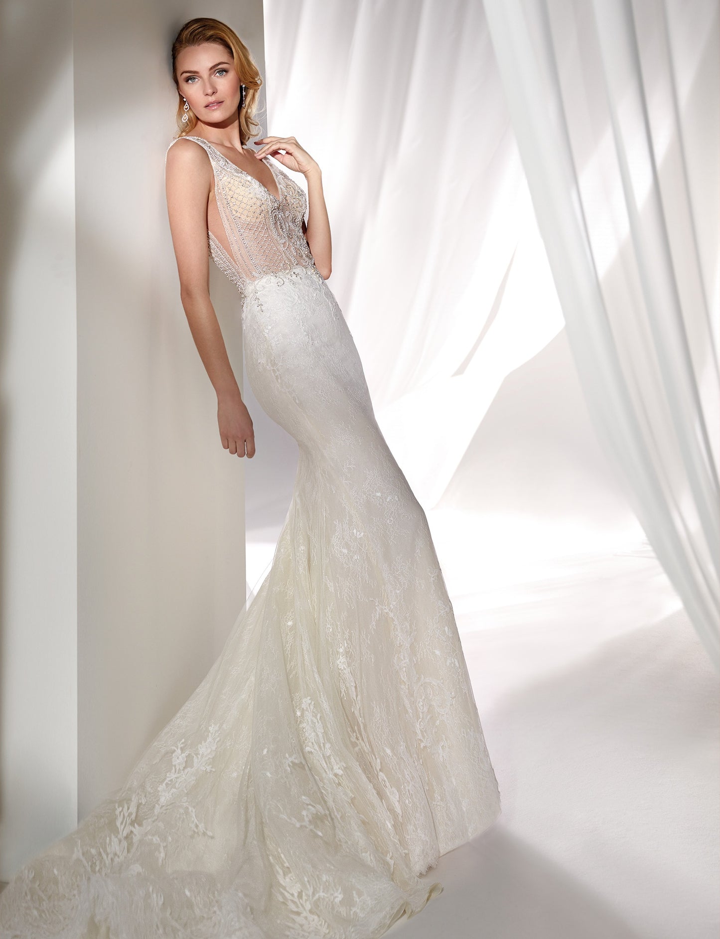 NICOLE MILANO NIAB19121 - LEEHWA WEDDING