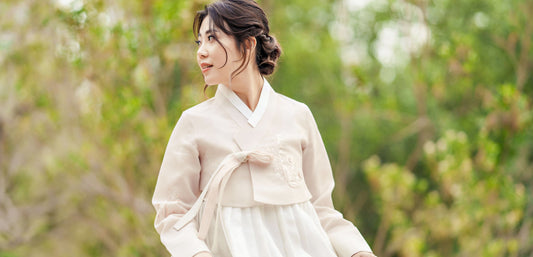 Extend the lifecycle of your hanbok––Sustainability of Traditional Korean Dress