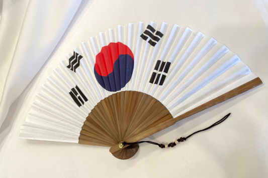 Korean Tradition: Buchae