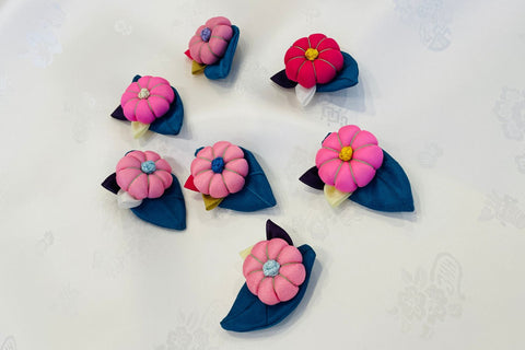 Pumpkin flower Brooch