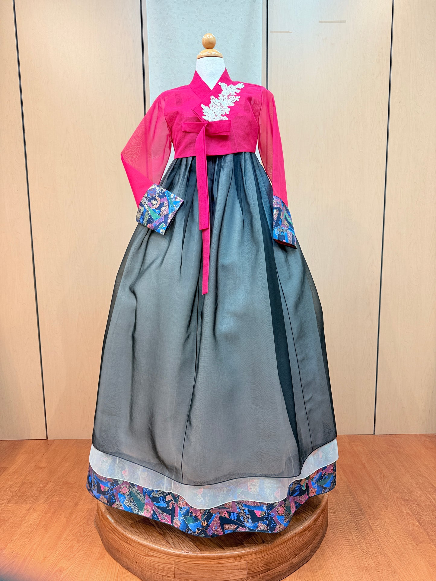 Camellia Hanbok set