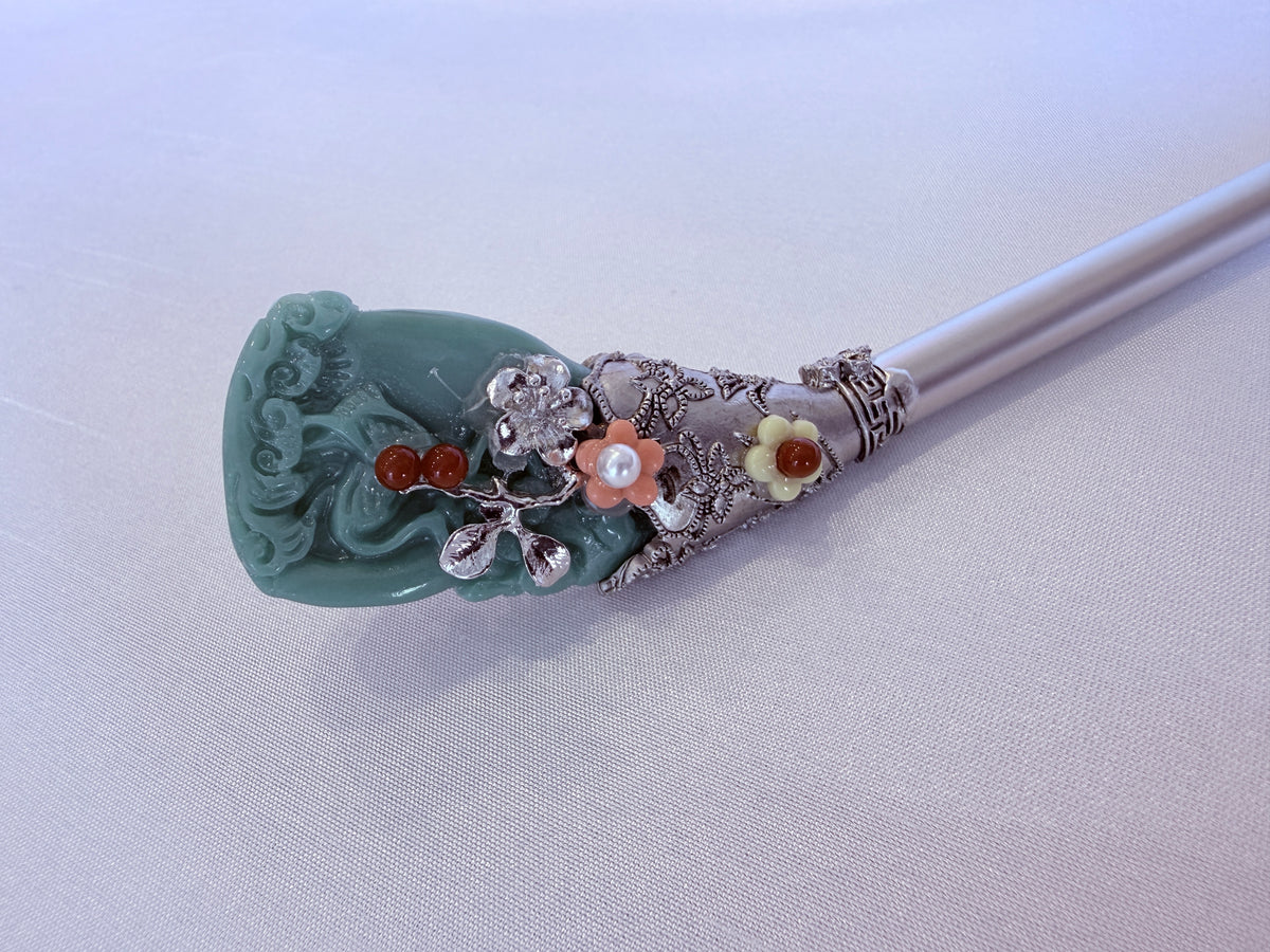 Hyanggi Green Traditional Korean Hair Pin Ornament