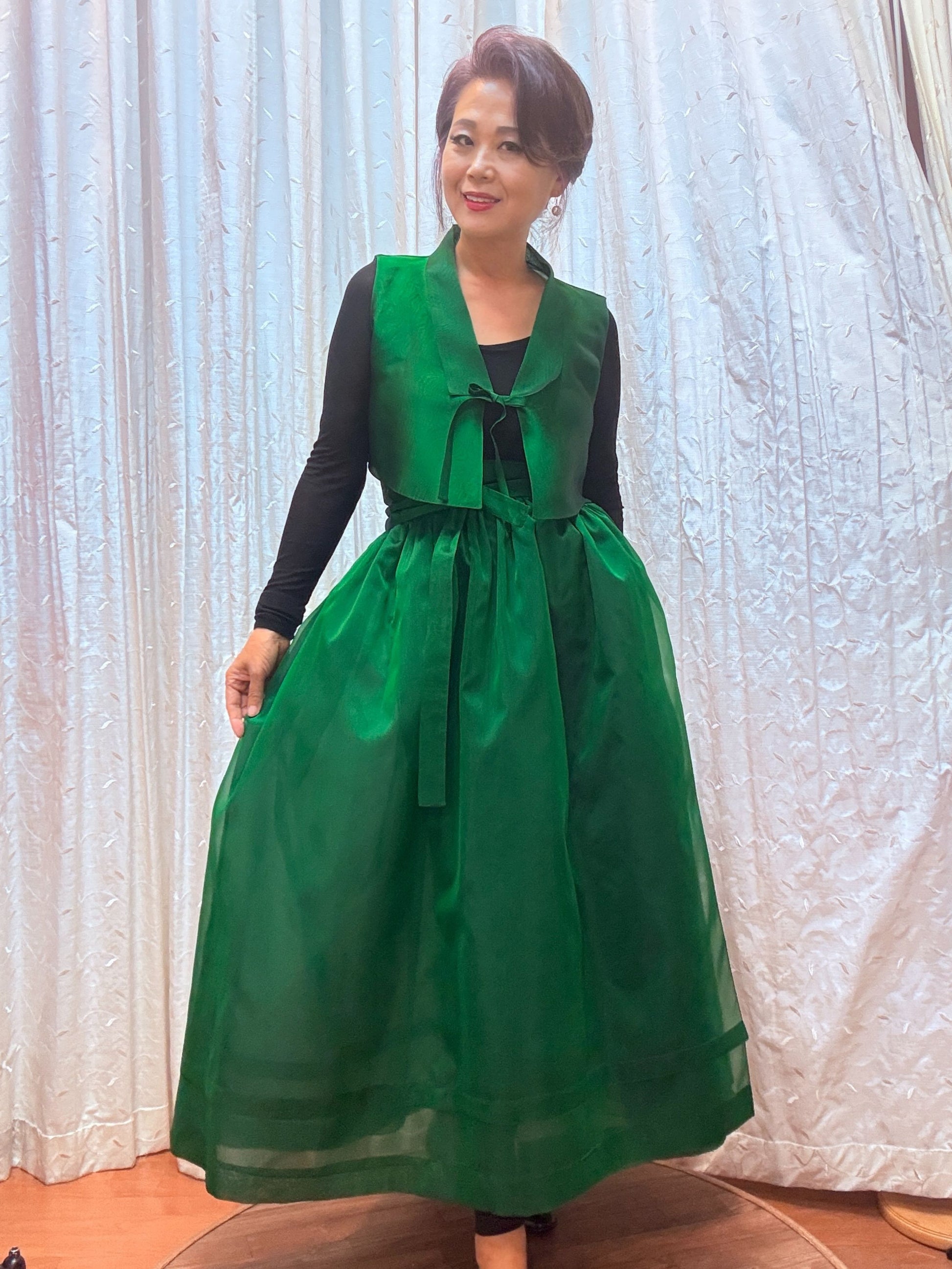 Emerald green Silk Organza Hanbok - LEEHWA WEDDING