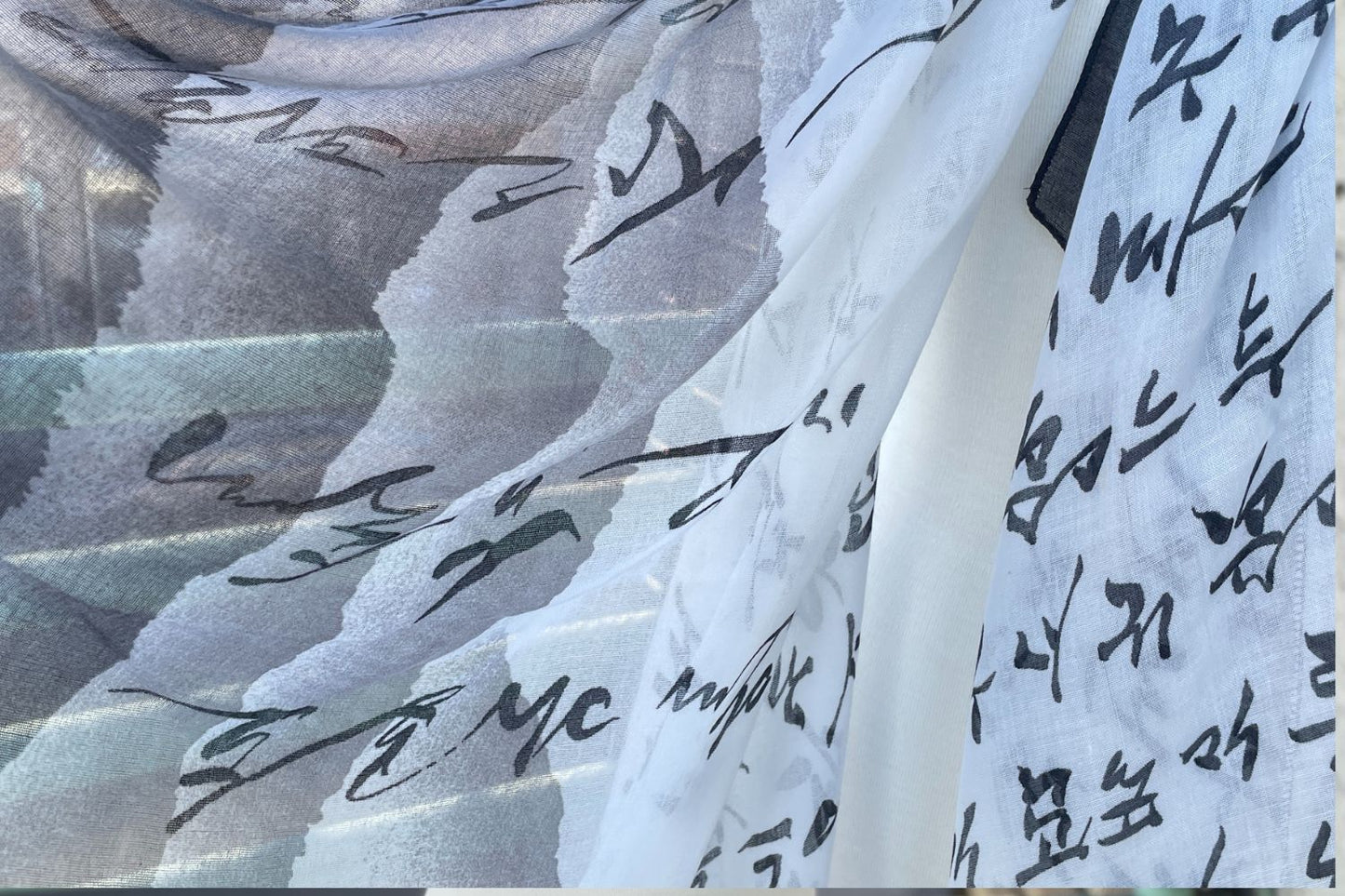 Hangeul scarf 3