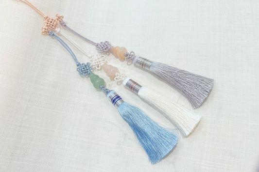 Samjak gourd-shaped Norigae (Blue,White,Silver)