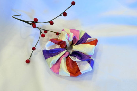 Violet Saekdong Scrunchie