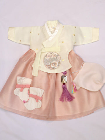 Jisoo 100 Day Hanbok