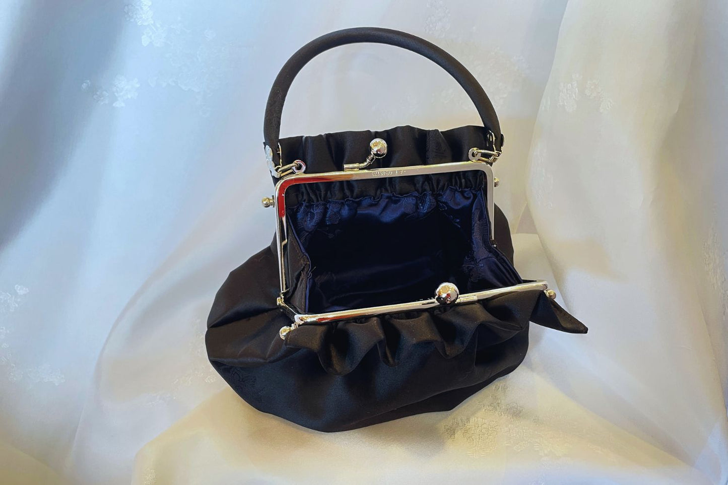 Korean Traditional Silk Clasp Handbag