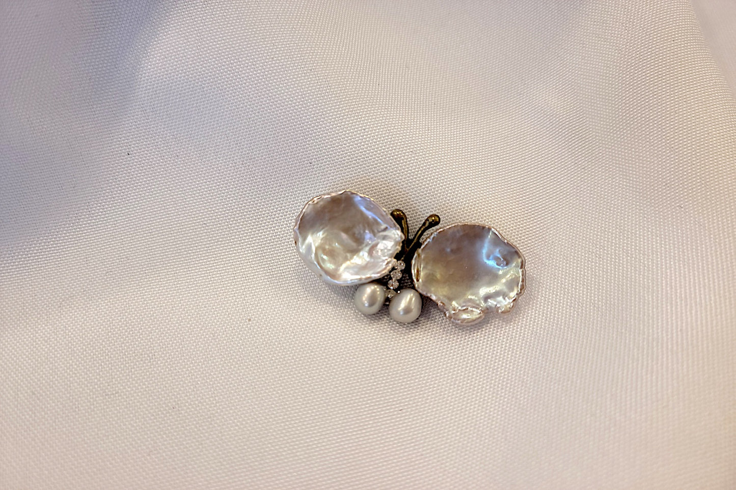 Mother of Pearl Butterly Brooch