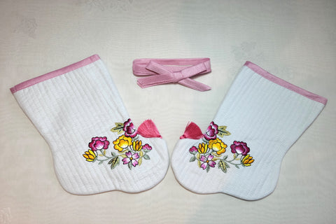 Dol Embroidery Tie Socks (Pink & Sky blue)