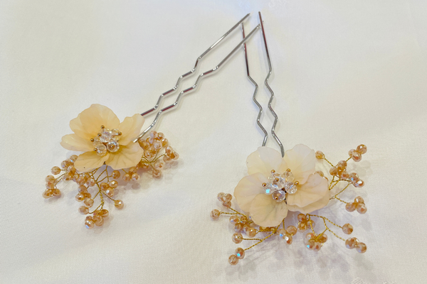 Ornamental Hair Pin (Sand)