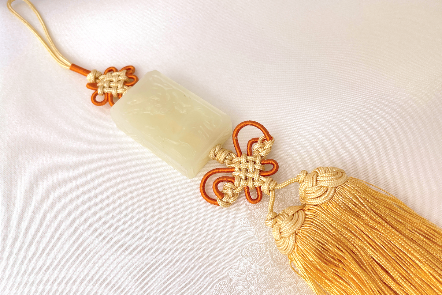 Kingdom Golden Orange Norigae