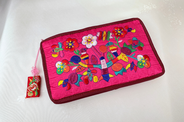 Traditional Korean Style Bird Pouch