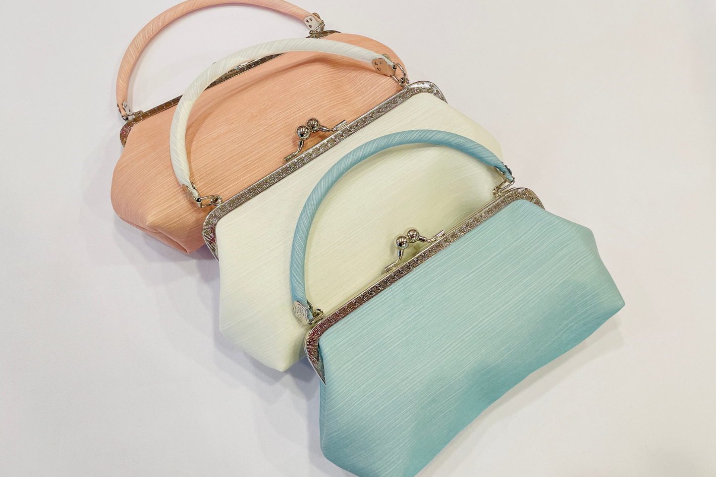 The Mugunghwa Water Silk Bag - LEEHWA WEDDING