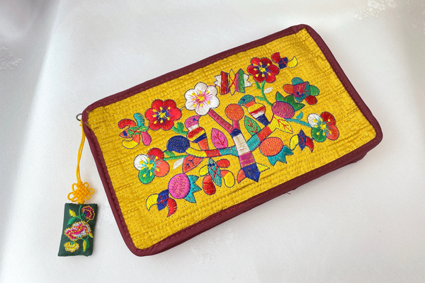 Traditional Korean Style Bird Pouch