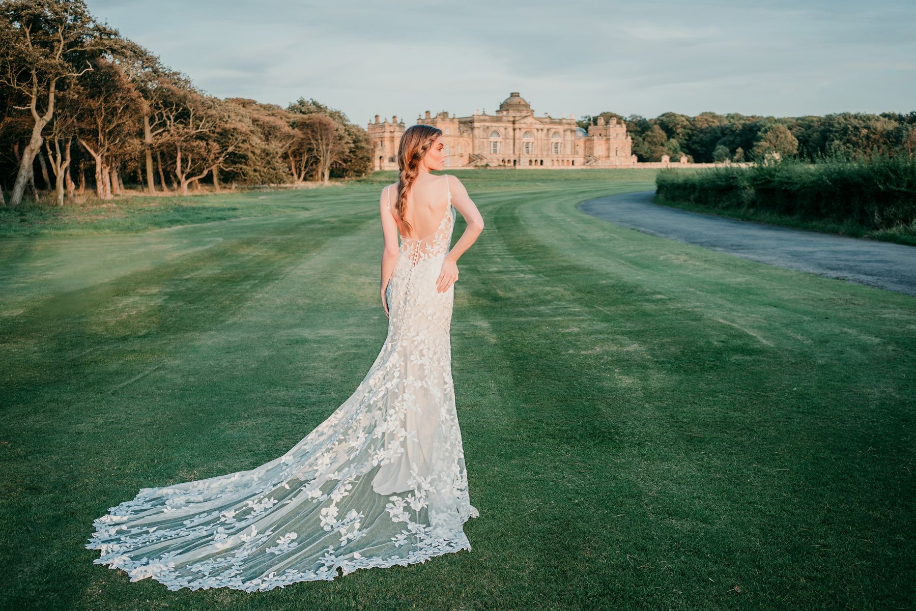 Allure 9716 - LEEHWA WEDDING