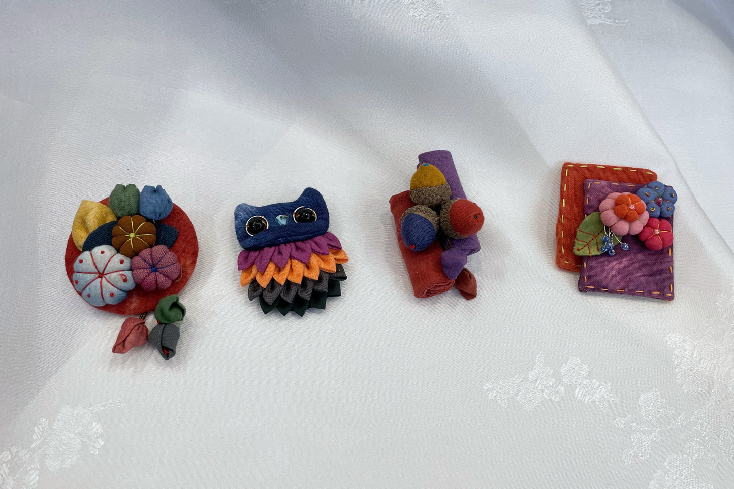 Handmade Hanbok Brooch Set