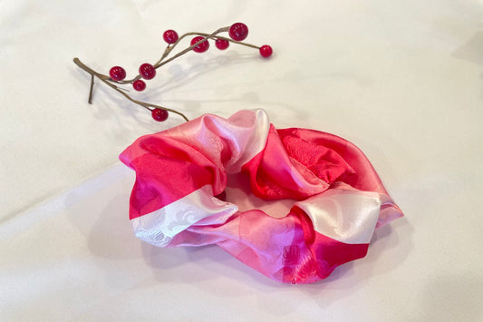 Hanbok Scrunchie - Pink Stripe