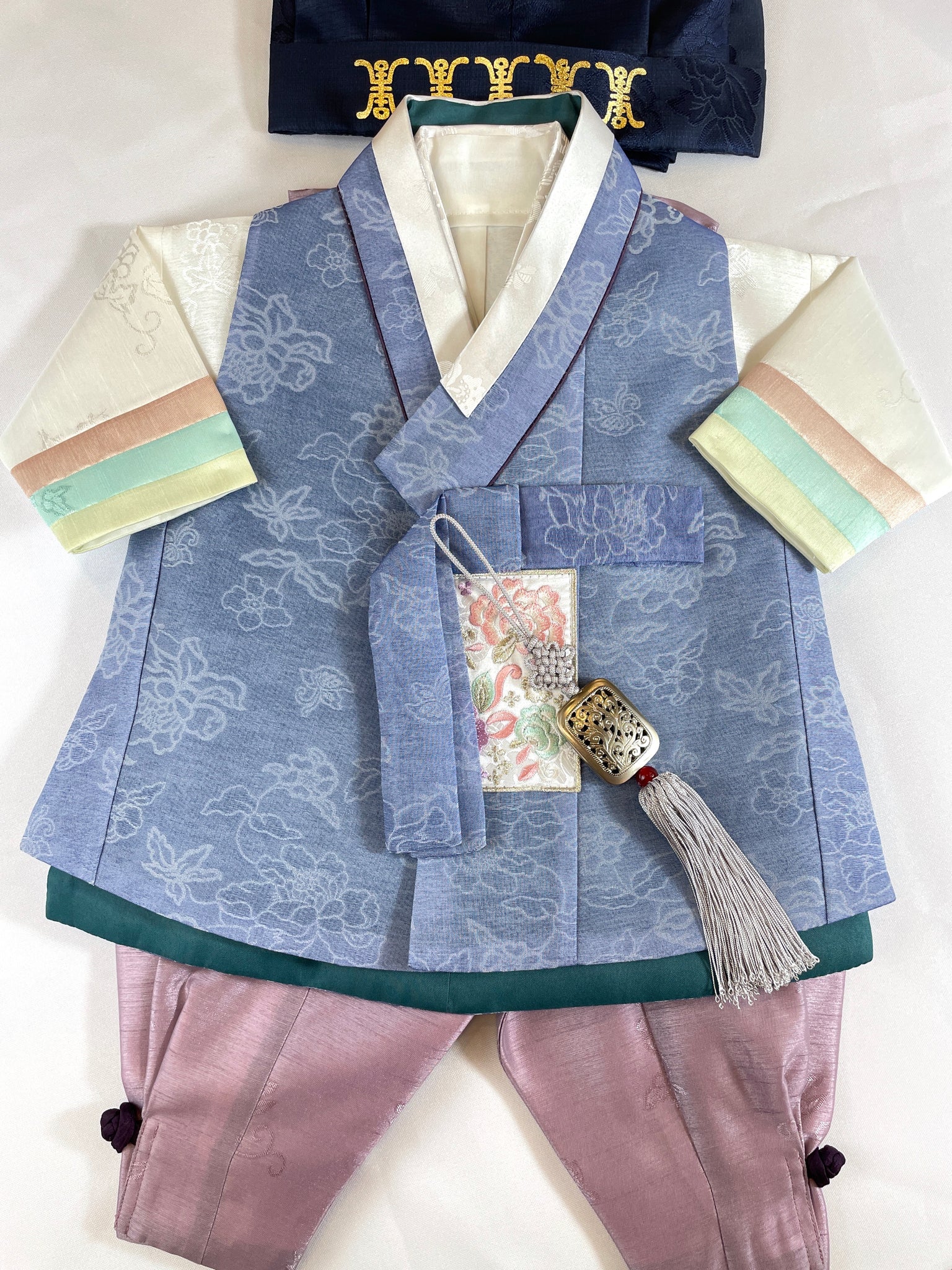 Marvin 100 Day Hanbok