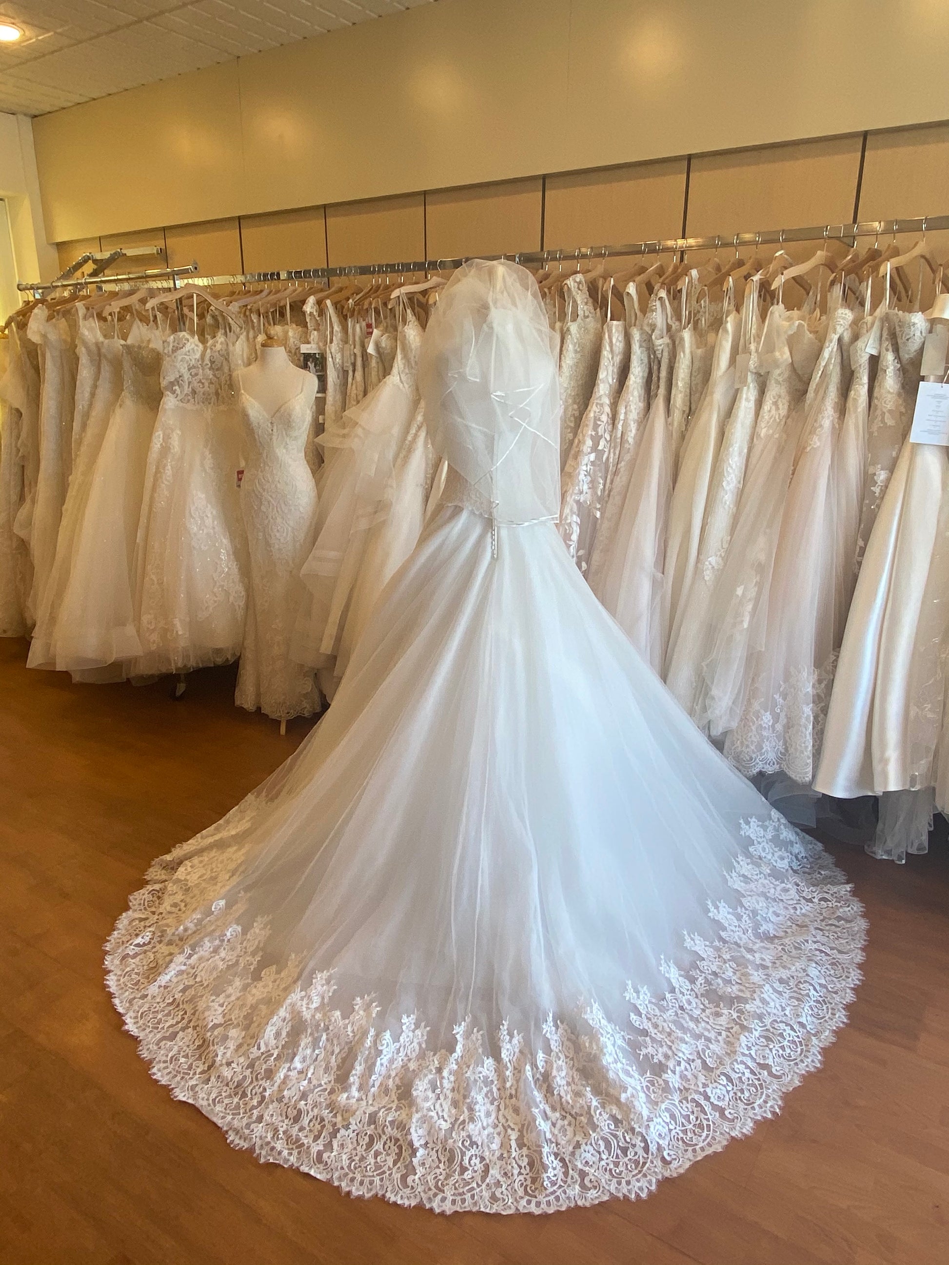 Allure 9171 - LEEHWA WEDDING