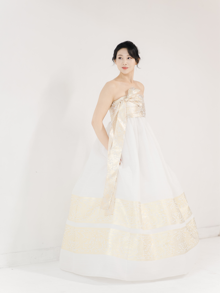 Sunhee - LEEHWA WEDDING
