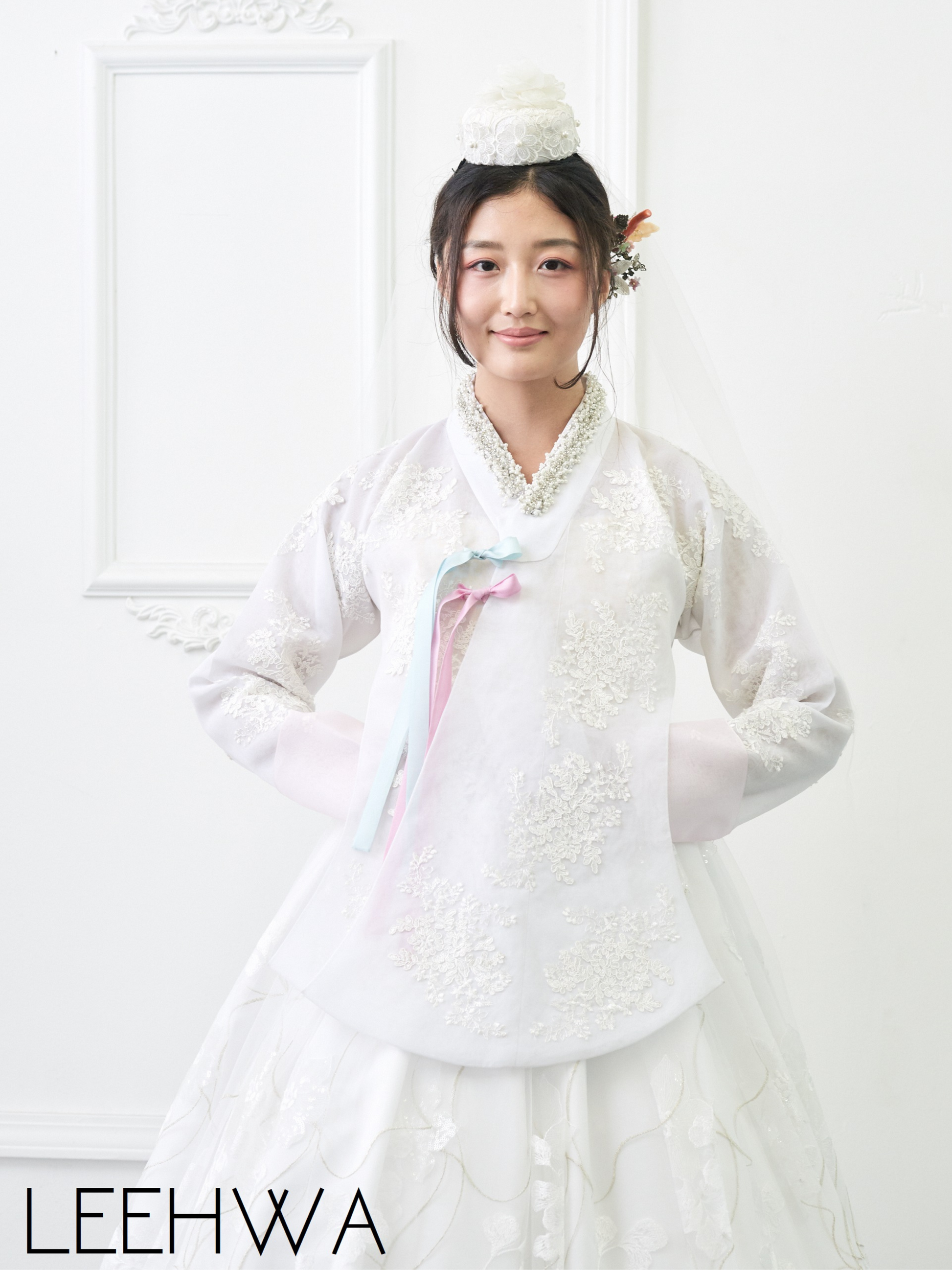Regal White Dangui – LEEHWA WEDDING HANBOK