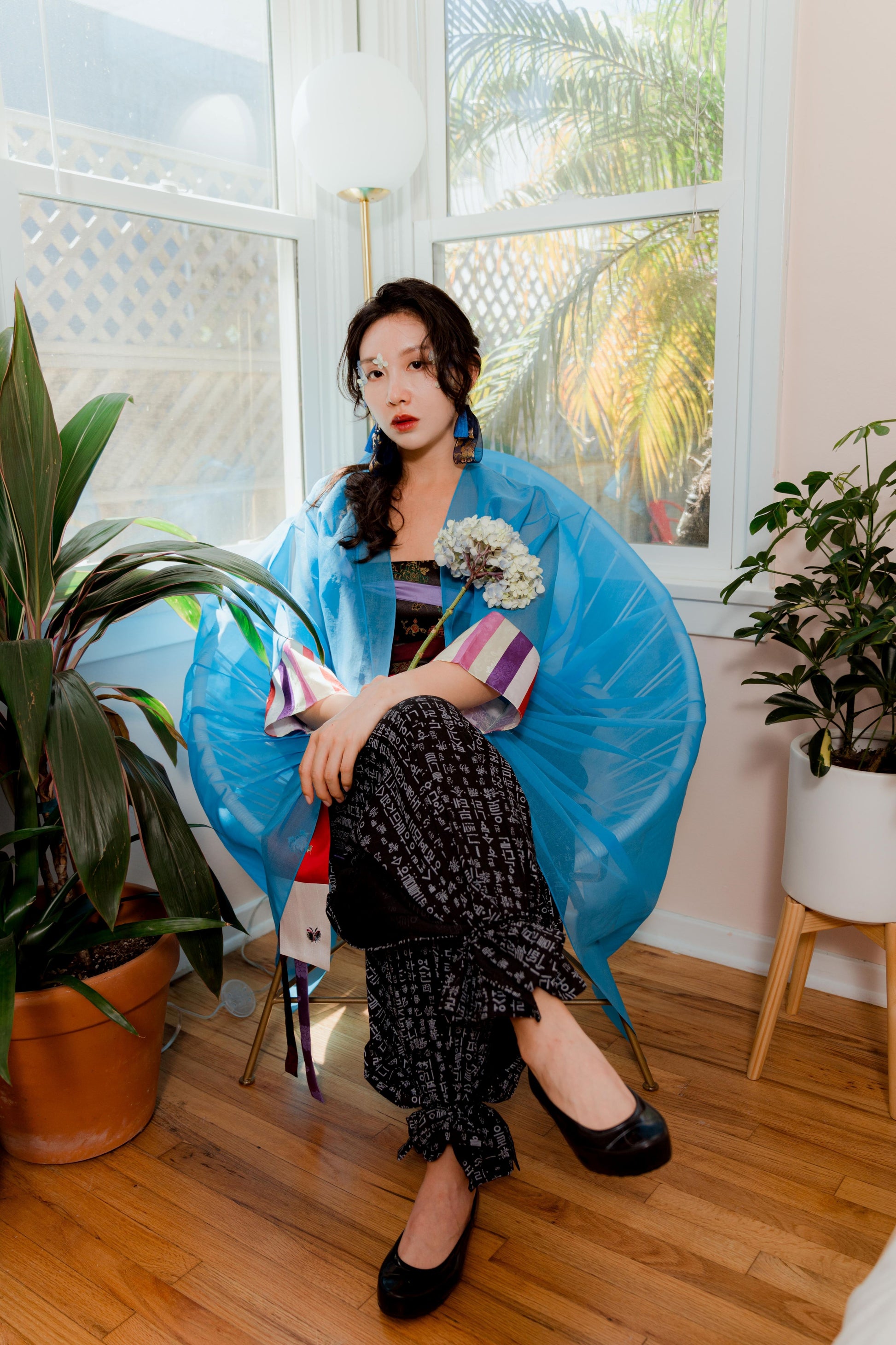Leehwa Wedding and Traditional Korean Dress House of Leehwa Black Sheer Organza Robe Modern Hanbok Skirt Crop Top Fashion Look Embroidery Dragon