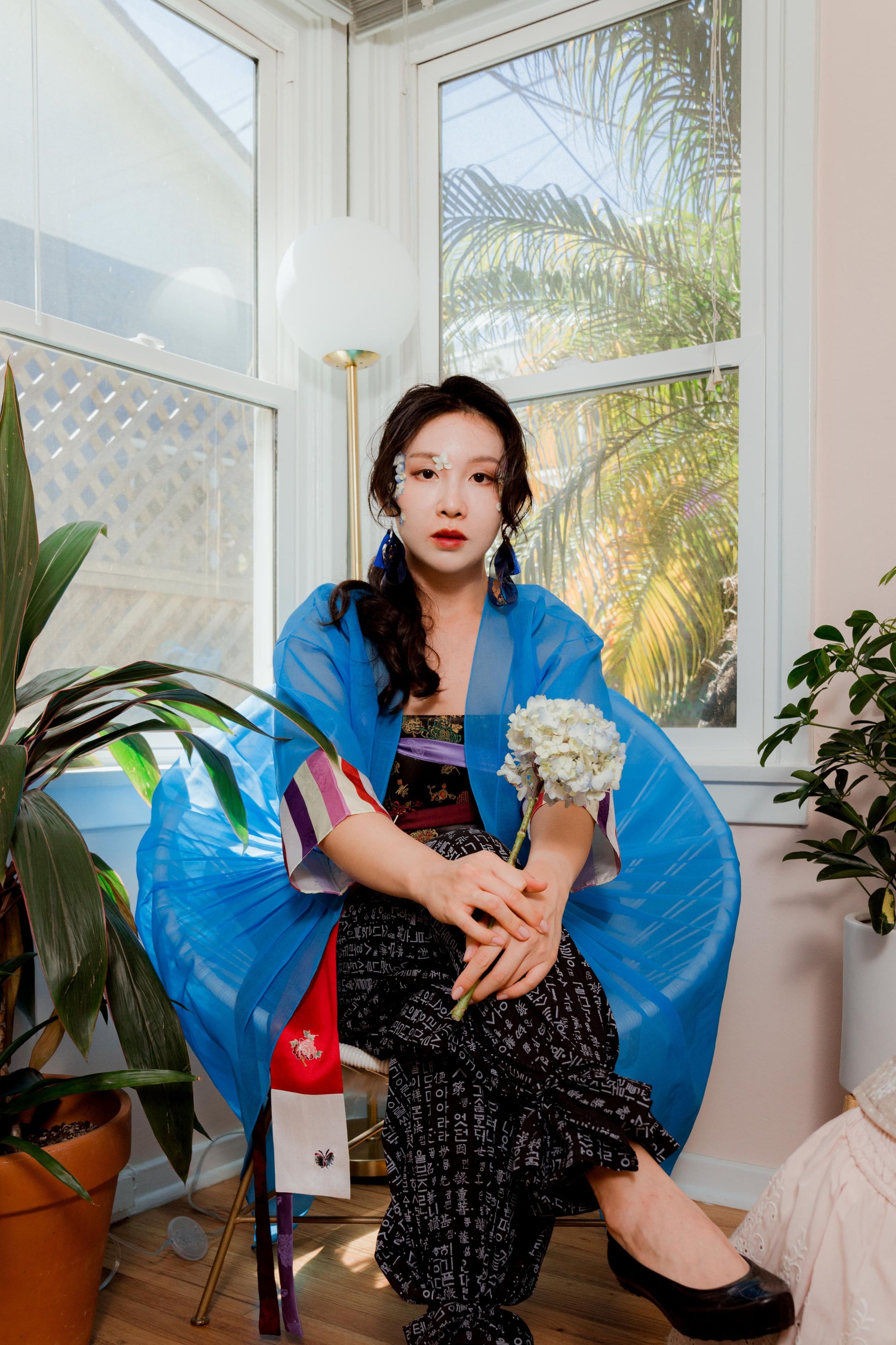 Leehwa Wedding and Traditional Korean Dress House of Leehwa Black Sheer Organza Robe Modern Hanbok Skirt Crop Top Fashion Look Embroidery Dragon