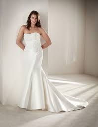 Pronovias Drileas - LEEHWA WEDDING