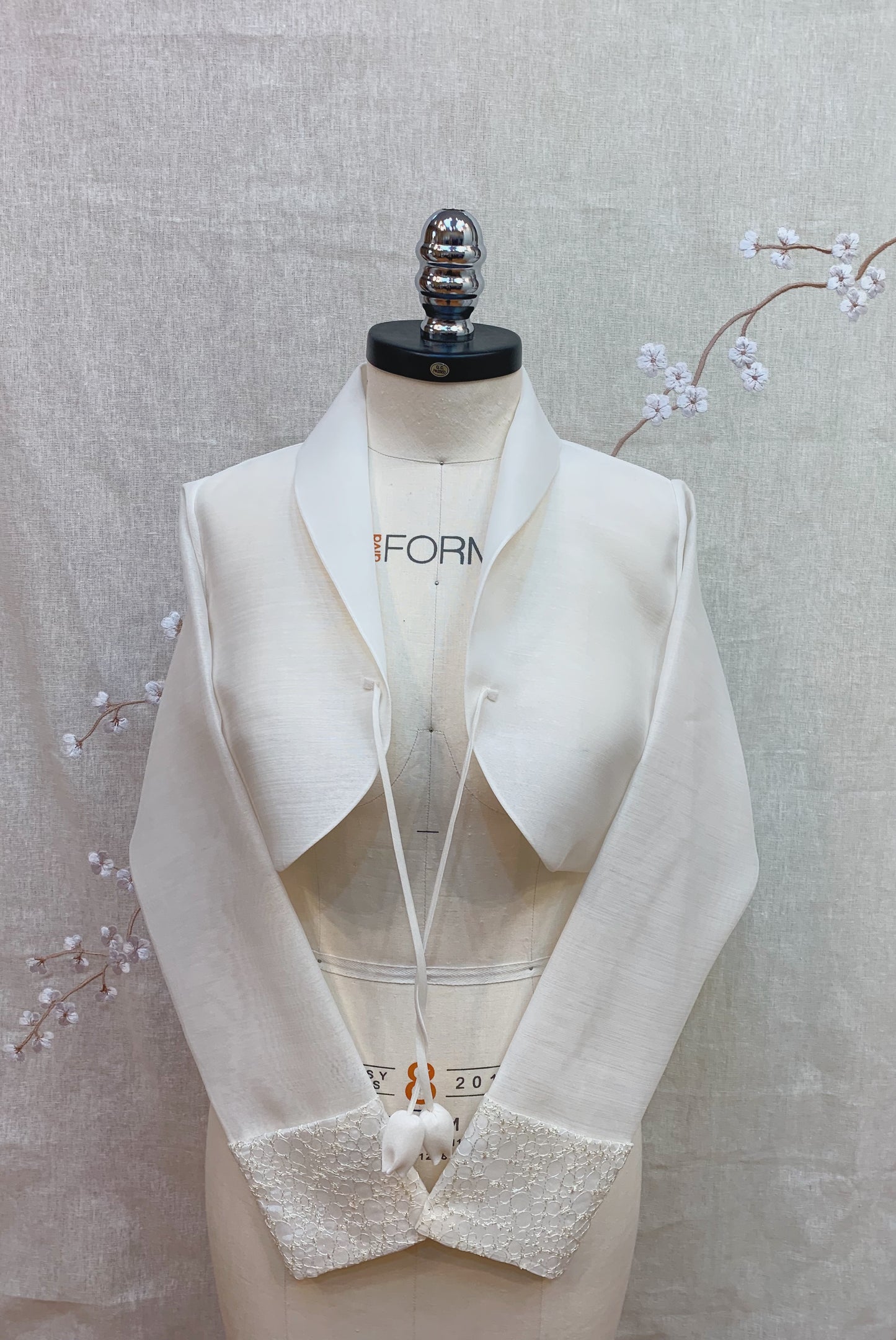 The Bolero Crop