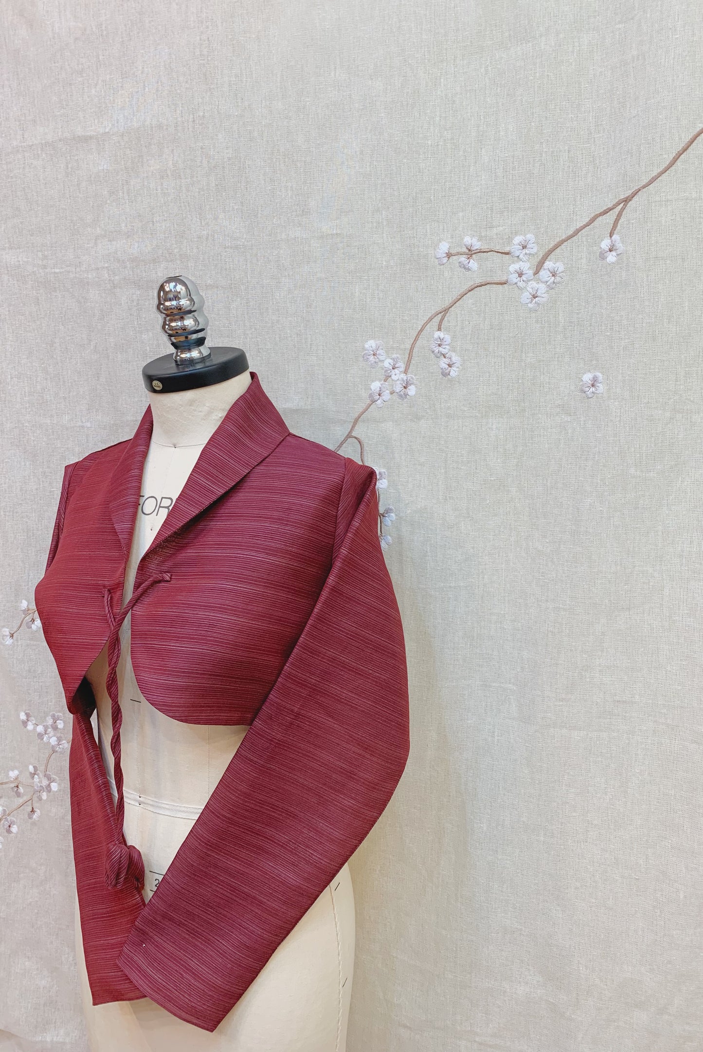 The Bolero Crop