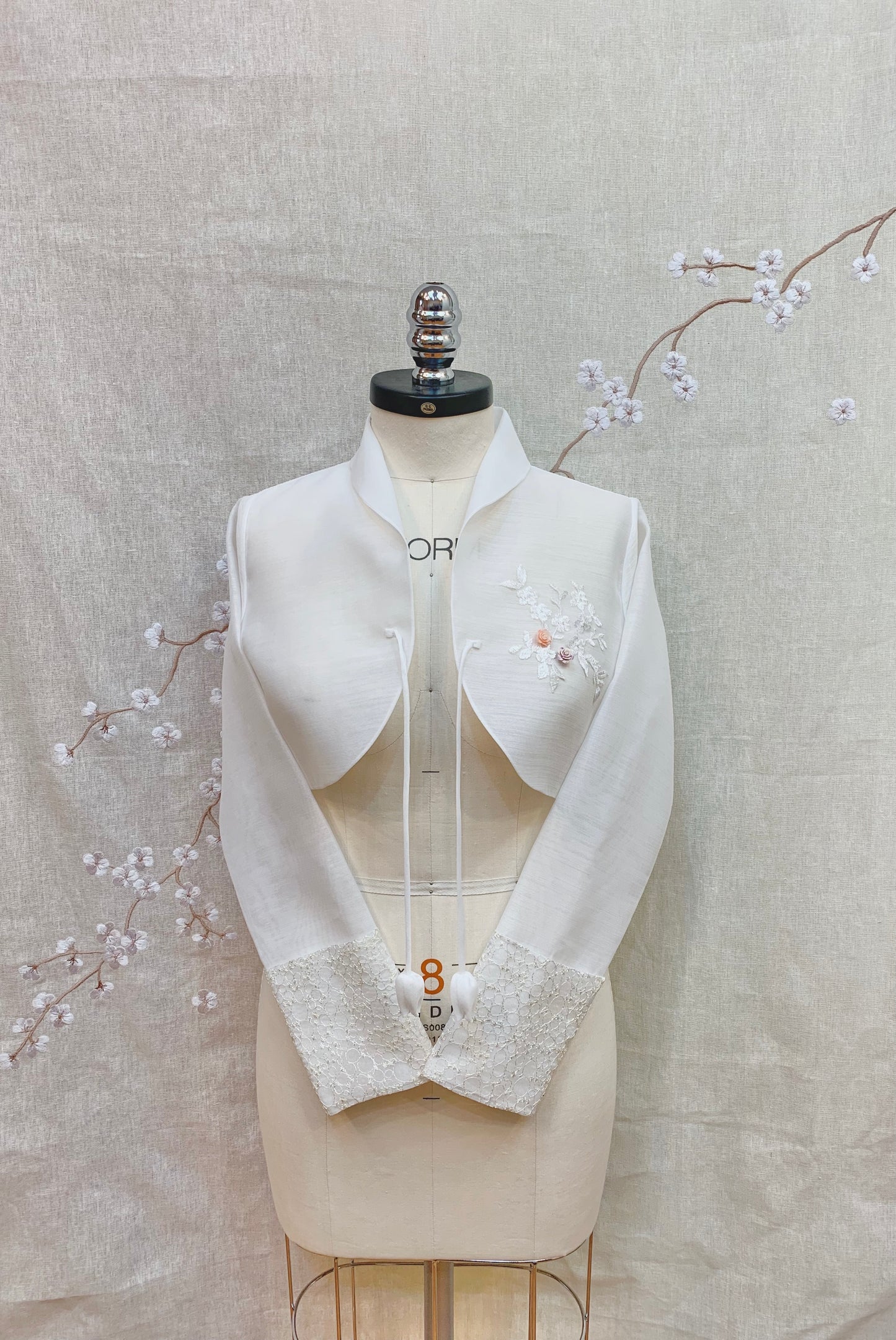 The Bolero Crop
