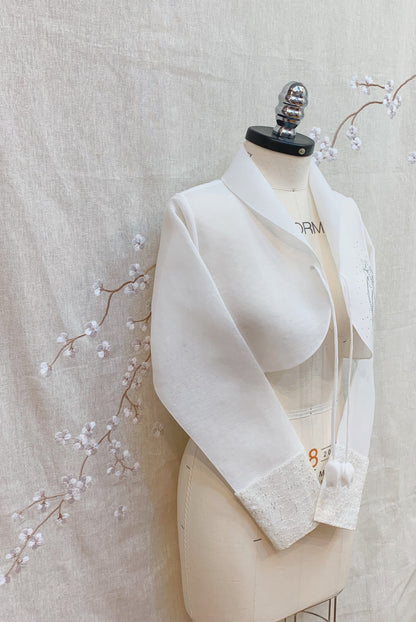 The Bolero Crop