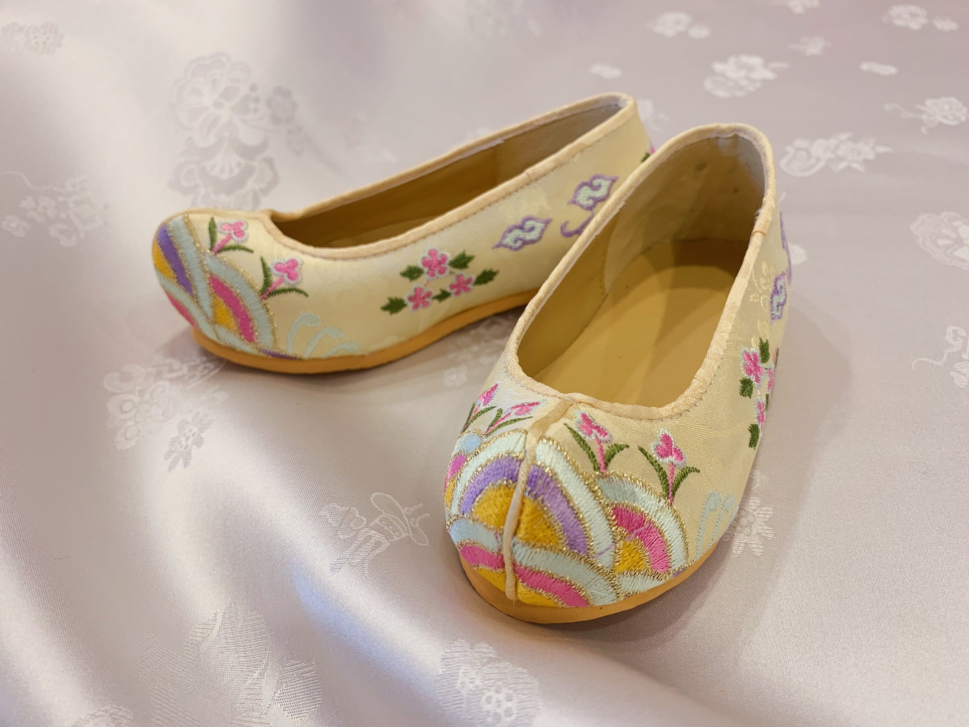 Baby Shoes - LEEHWA WEDDING