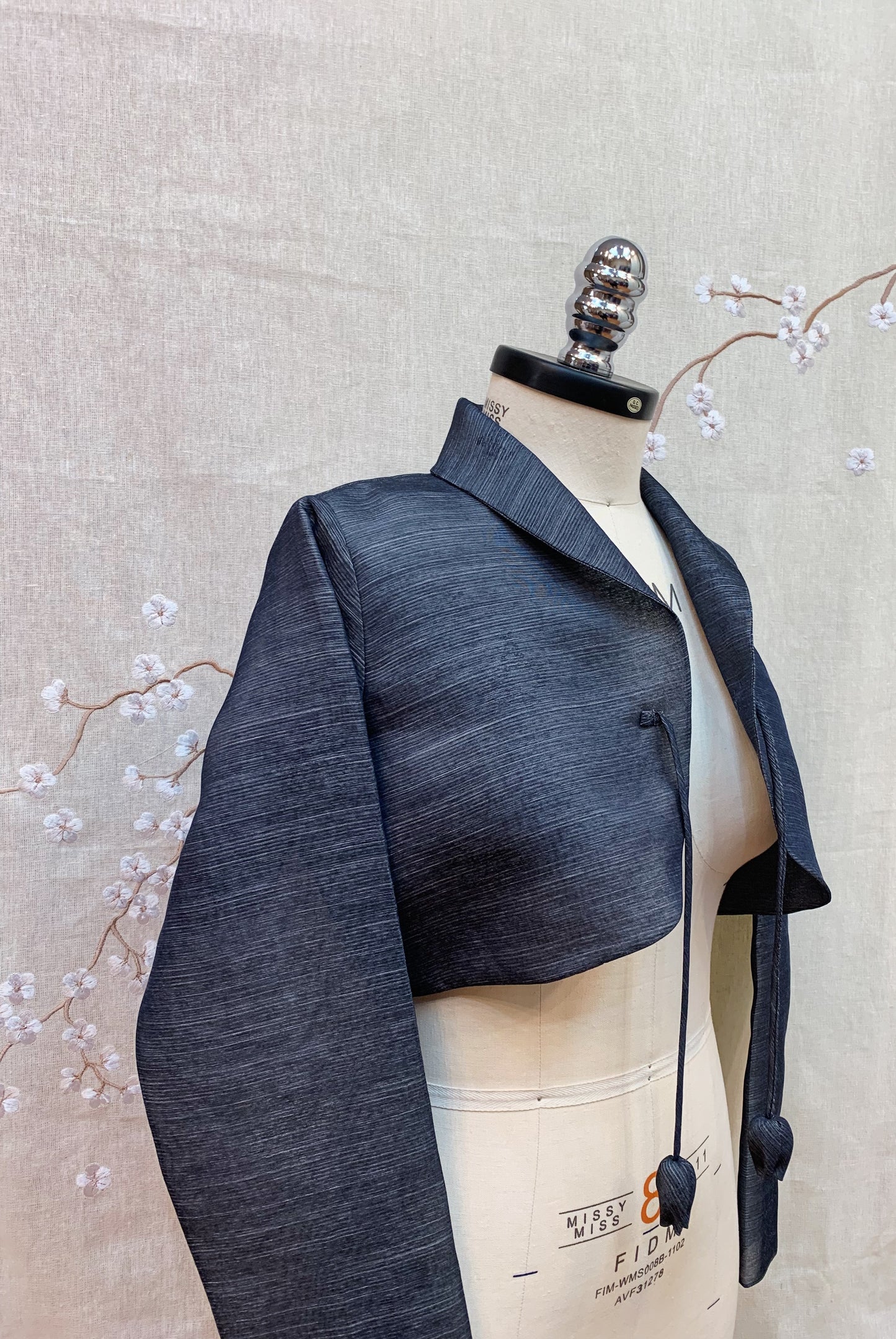 The Bolero Crop
