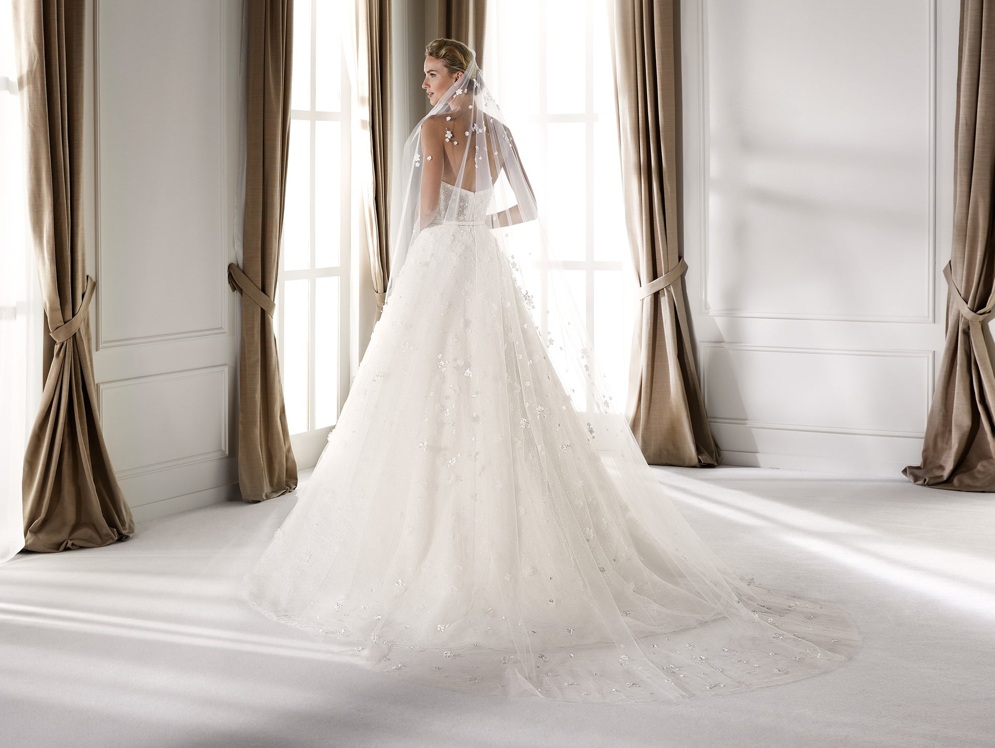 NICOLE MILANO NIA20471 - LEEHWA WEDDING